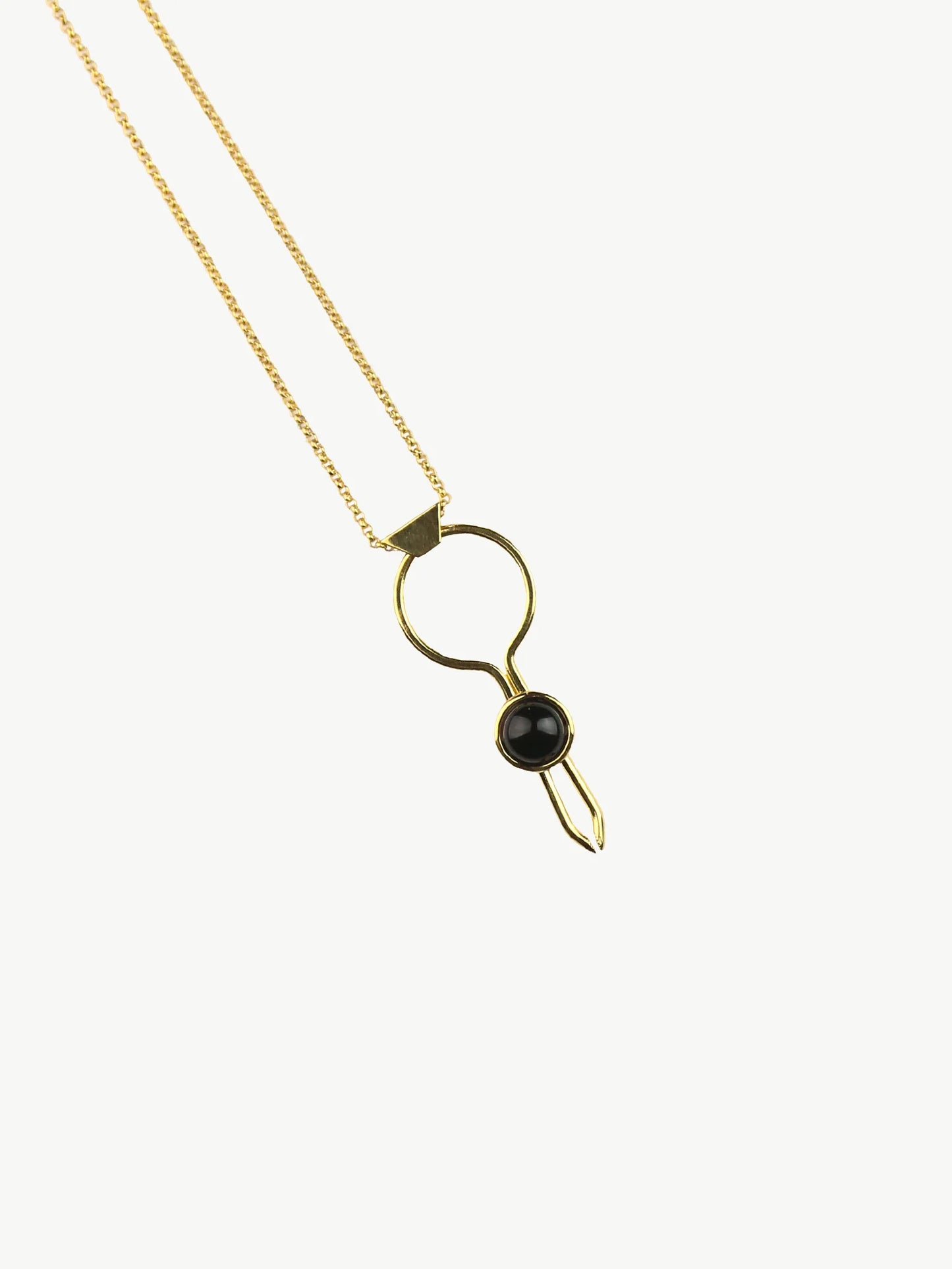 Stoned Circle Necklace in Black Onyx