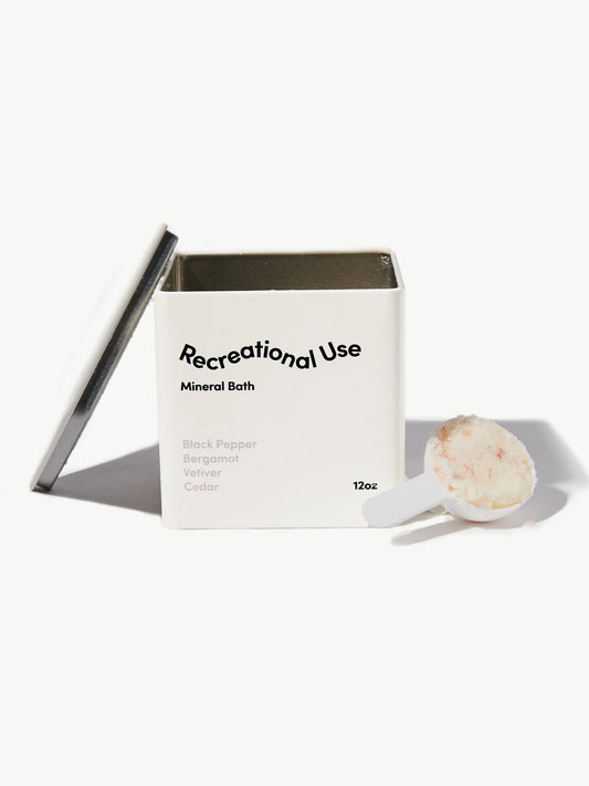 Black Pepper Bergamot Mineral Bath