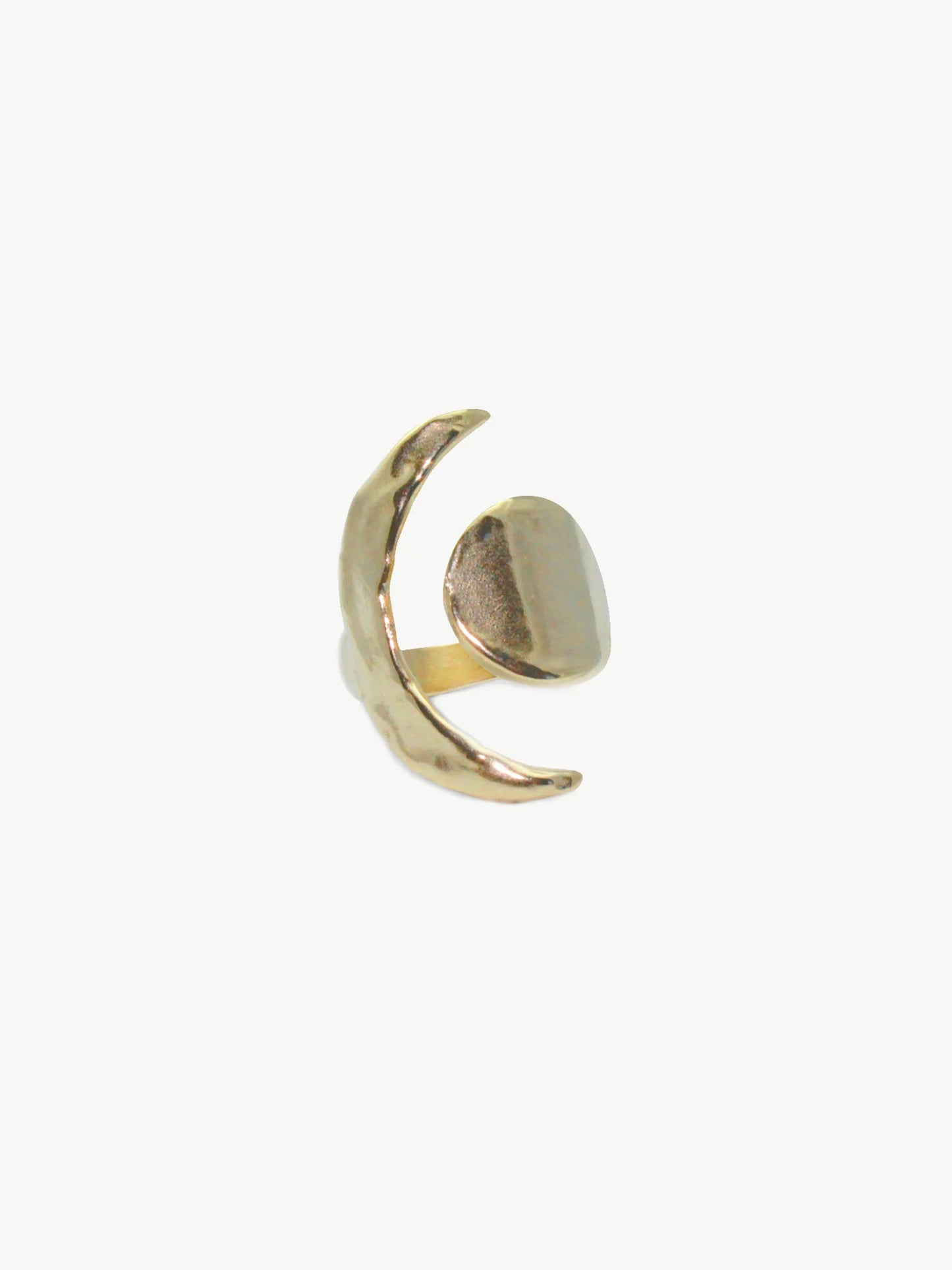 Equinox Ring