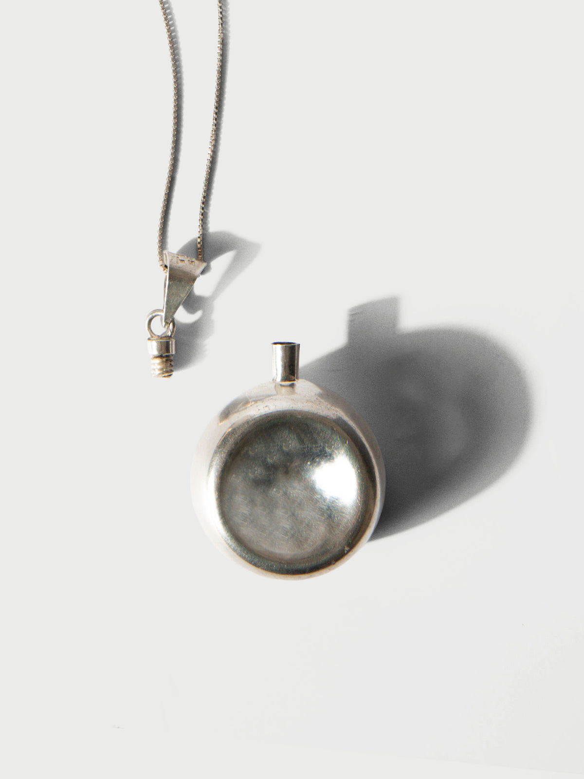 Vintage Sterling Modernist Vessel Necklace