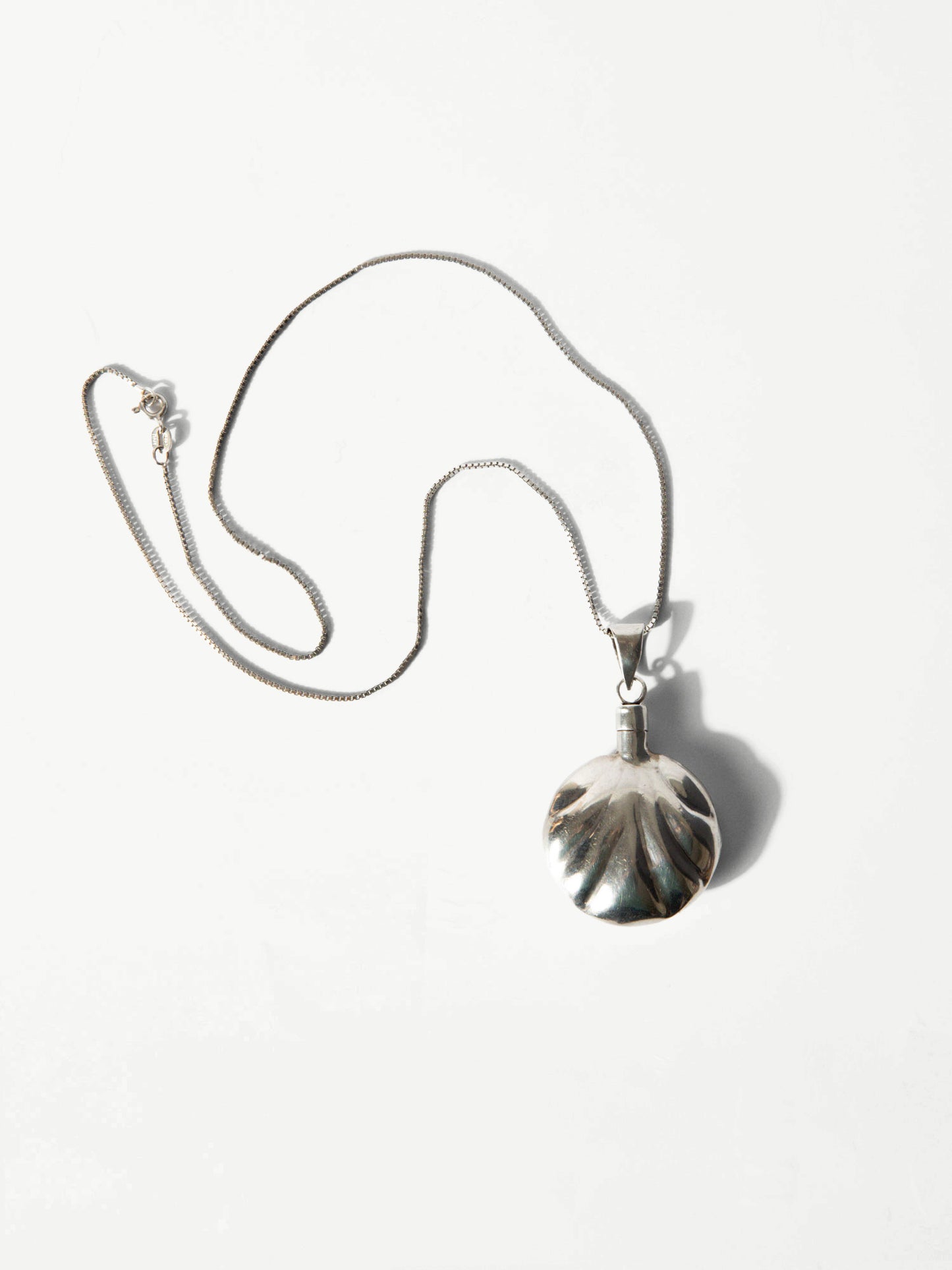 Vintage Sterling Shell Motif Vessel Necklace